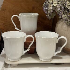Rare / Set of 3 + 1 Free /Footed Coffee Mug Basic White (Scalloped) by HOME